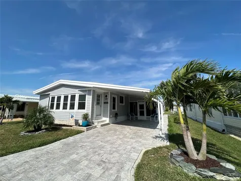2038 Maui Drive Holiday FL 34691
