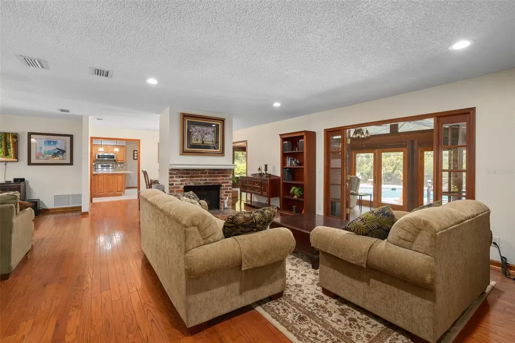 3 Old Post Road Longwood FL 32779