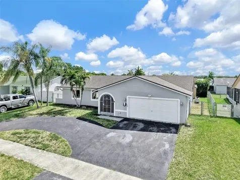 26543 SW 122nd Place Homestead FL 33032
