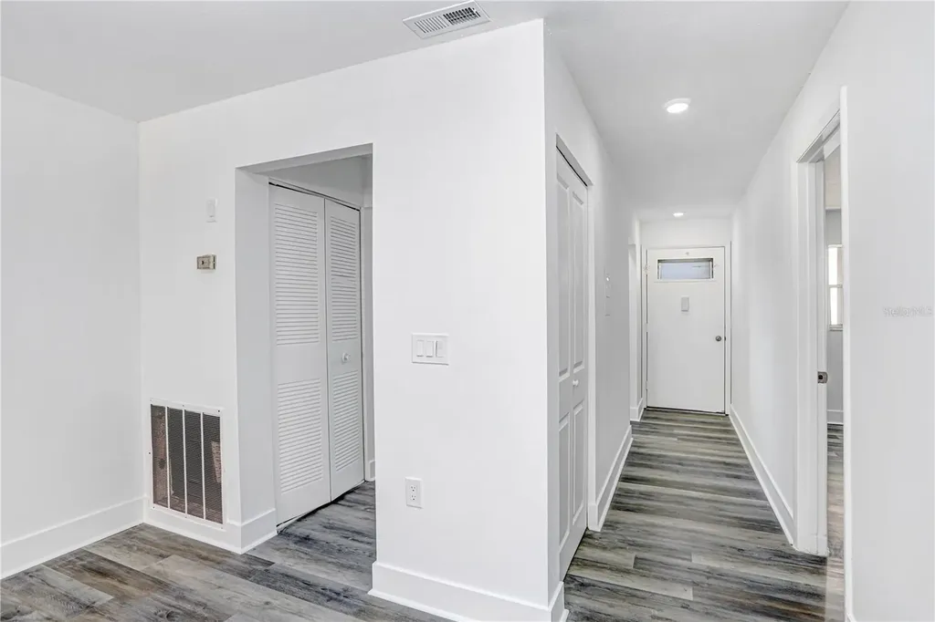5603 80th Street N St Petersburg FL 33709