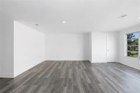 5603 80th Street N St Petersburg FL 33709