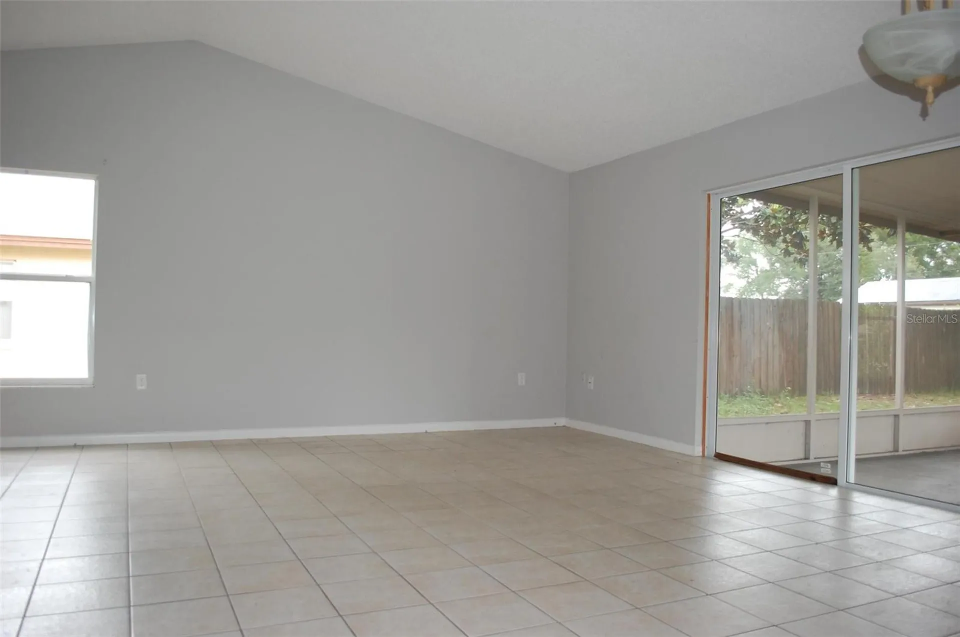 2887 N Bermuda Avenue Apopka FL 32703
