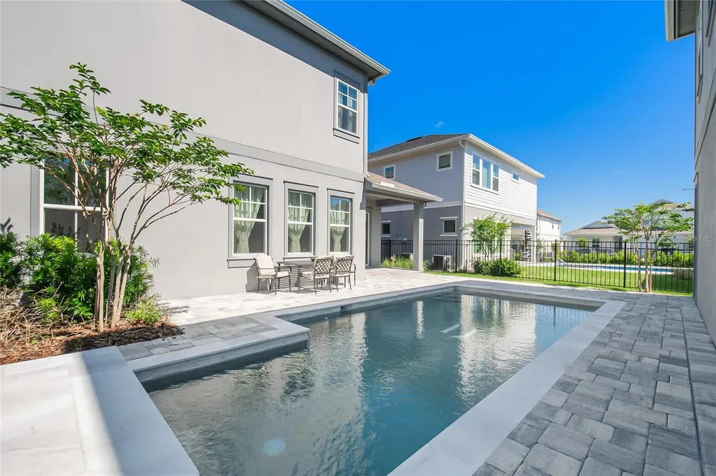 10657 Marconi Avenue Orlando FL 32827