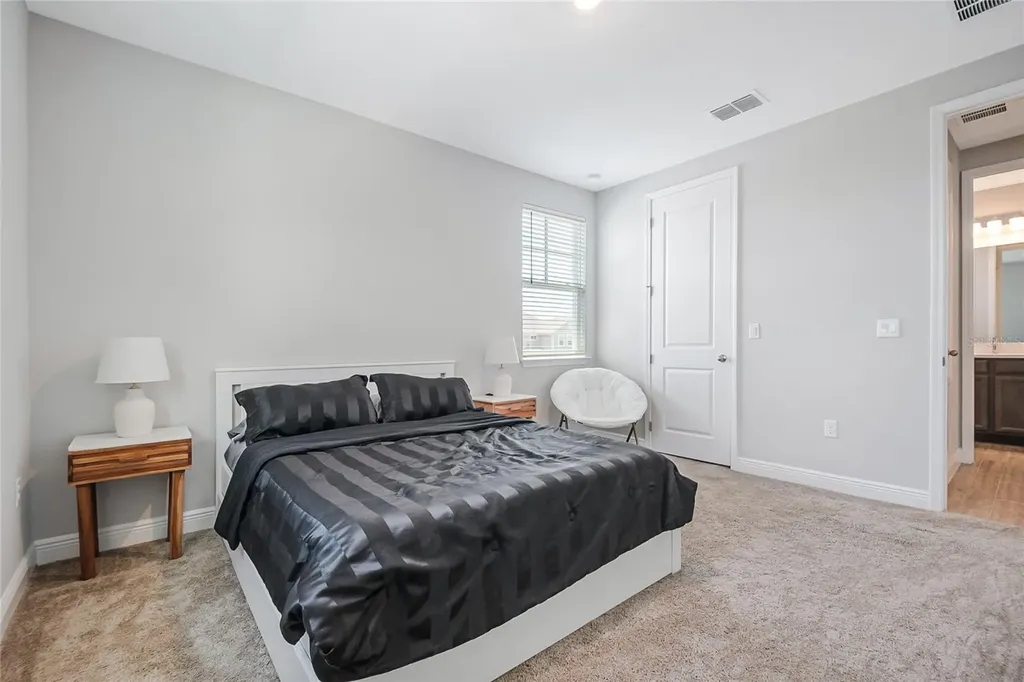 10657 Marconi Avenue Orlando FL 32827