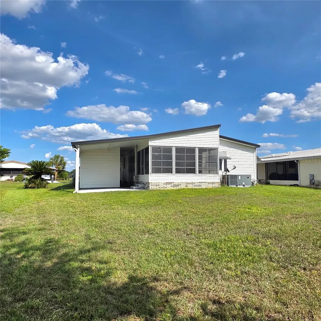 6114 Grand Oaks Drive SE Winter Haven FL 33884
