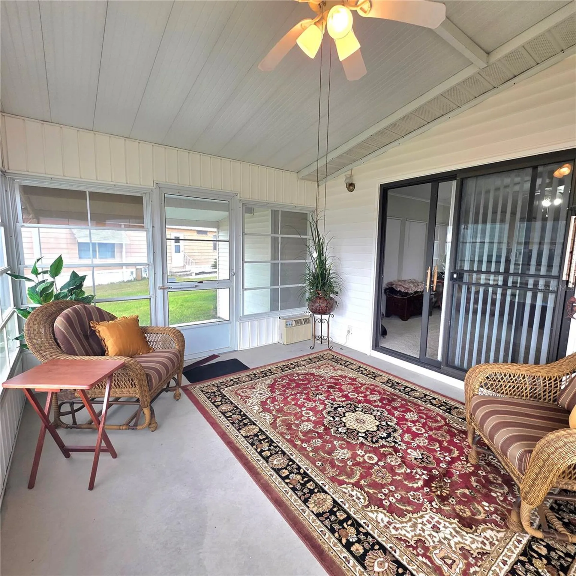 6114 Grand Oaks Drive SE Winter Haven FL 33884