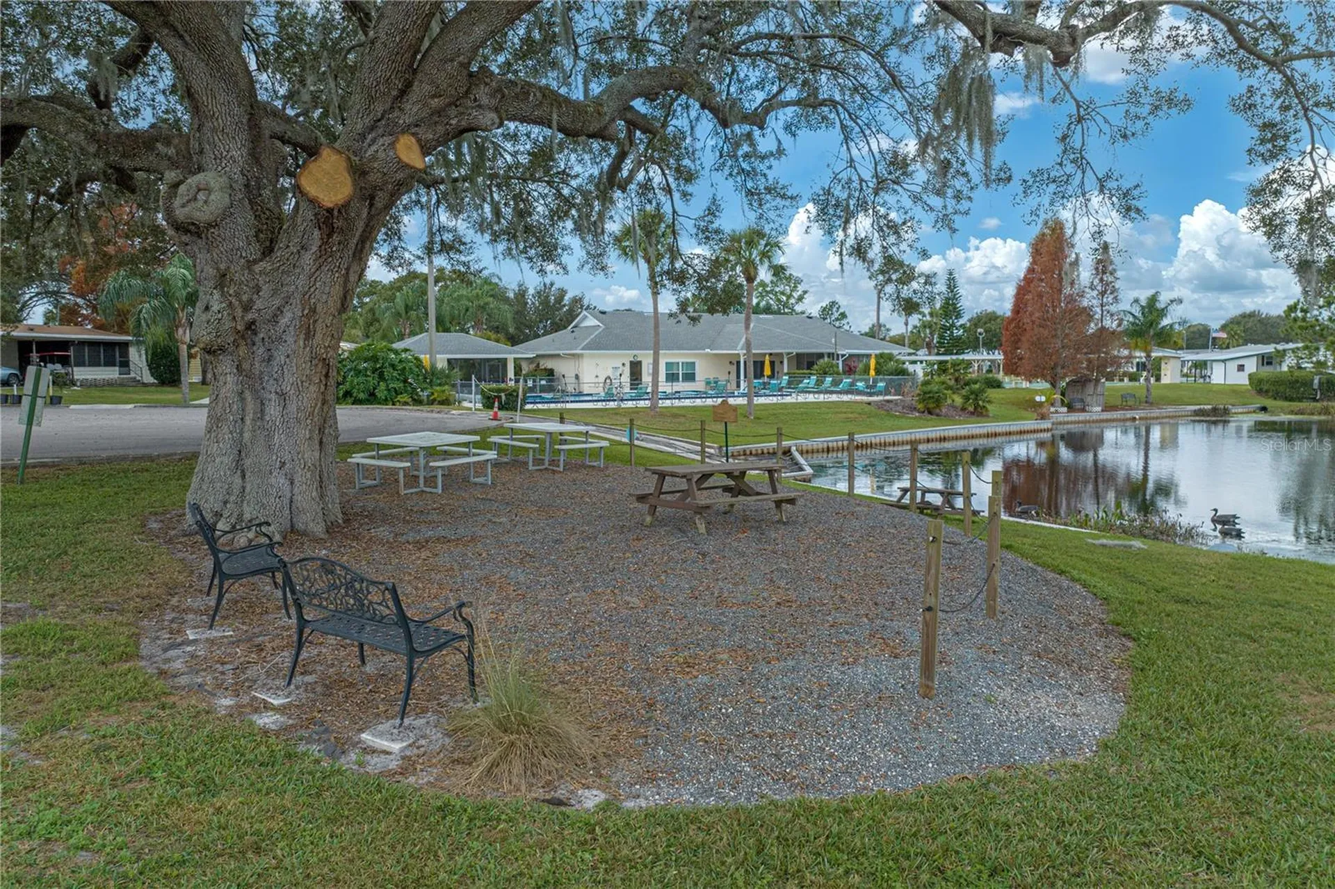 6114 Grand Oaks Drive SE Winter Haven FL 33884