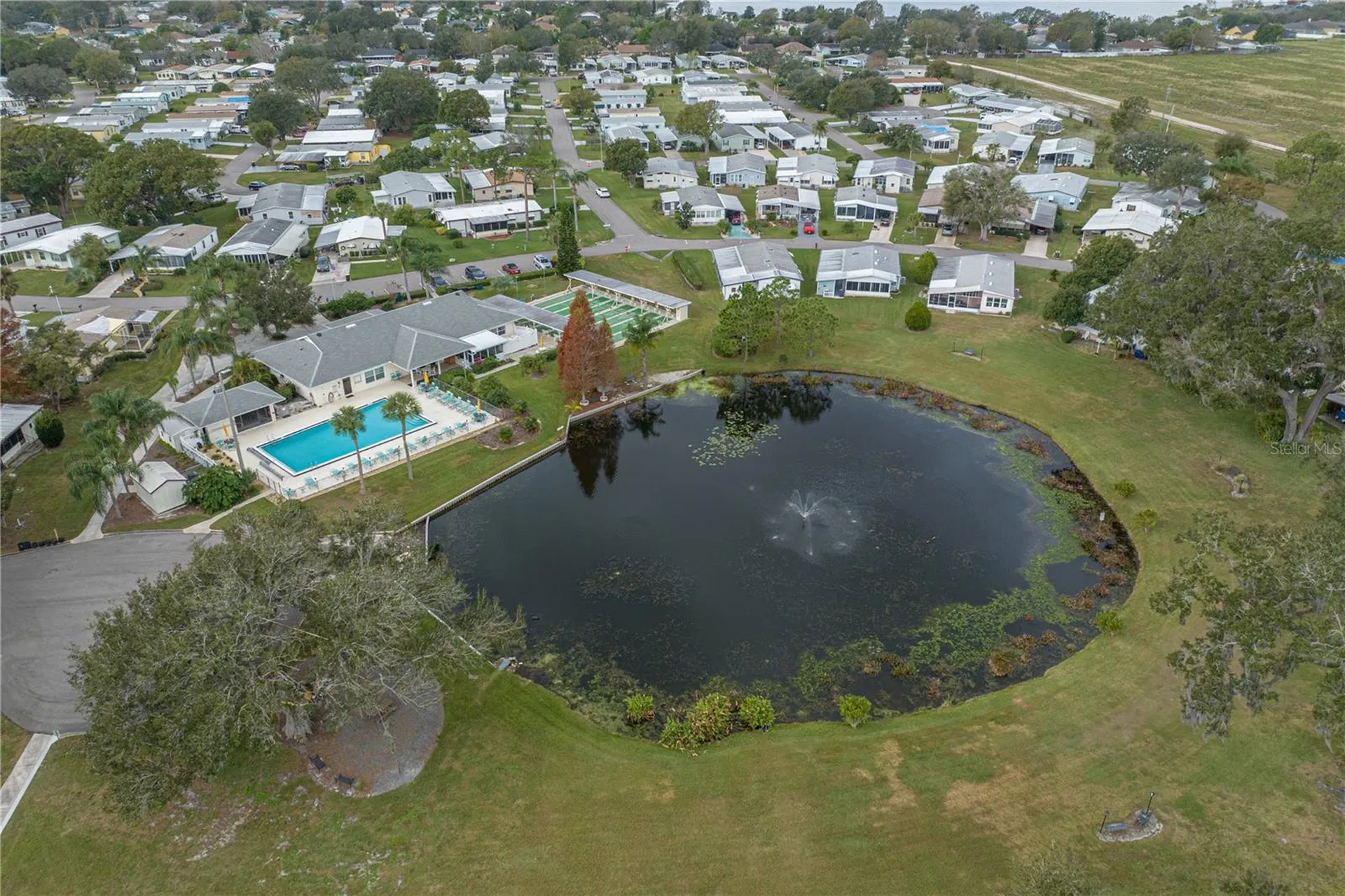 6114 Grand Oaks Drive SE Winter Haven FL 33884