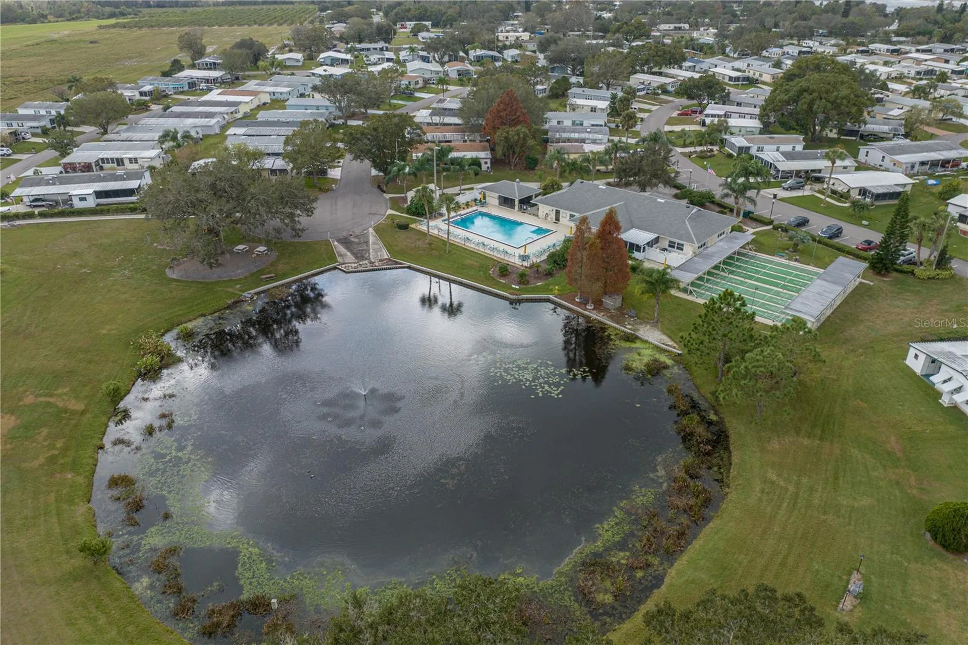 6114 Grand Oaks Drive SE Winter Haven FL 33884