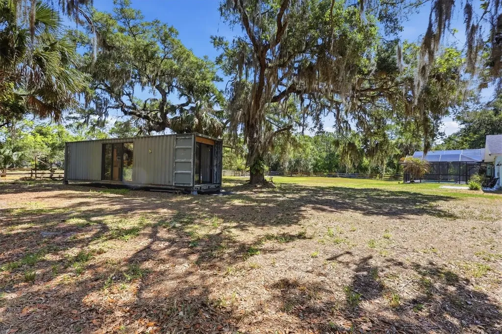 4420 Greenwood Stables Road Sarasota FL 34235