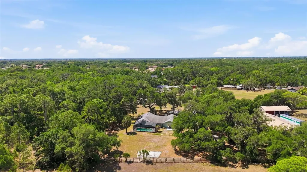 4420 Greenwood Stables Road Sarasota FL 34235