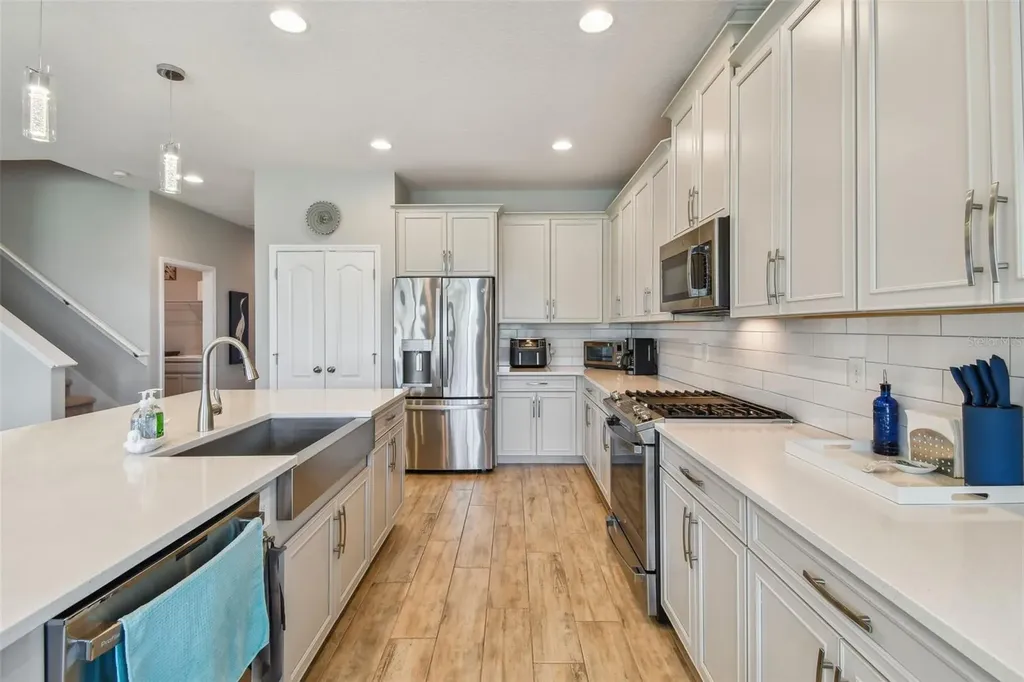 2433 Santa Vista Loop Apopka FL 32703