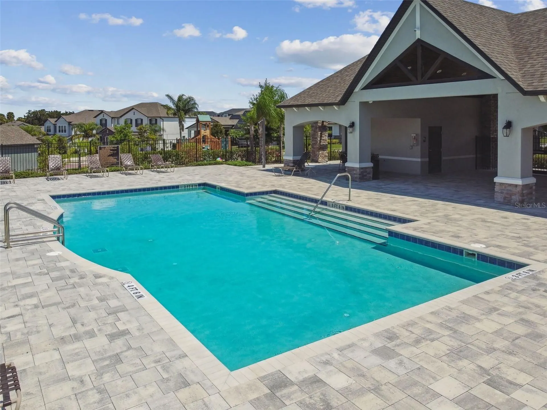 2433 Santa Vista Loop Apopka FL 32703