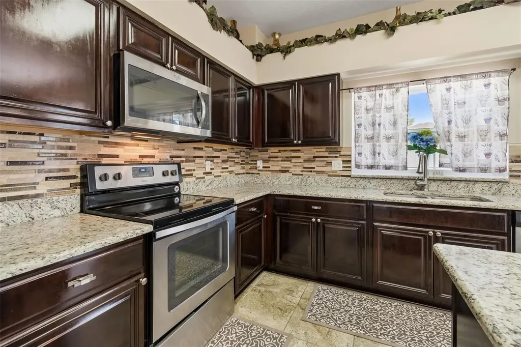 15911 Muirfield Drive Odessa FL 33556