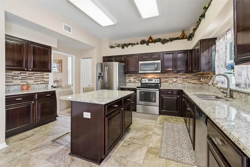 15911 Muirfield Drive Odessa FL 33556