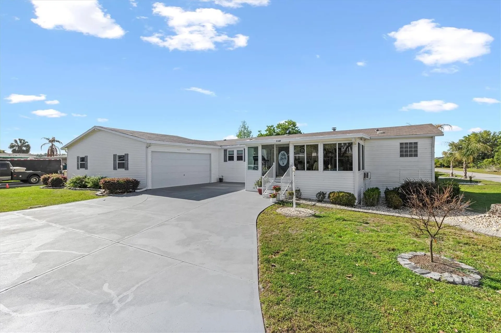 5145 Hartford Lane Wildwood FL 34785
