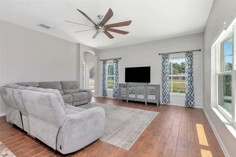 12012 Northumberland Drive Tampa FL 33626