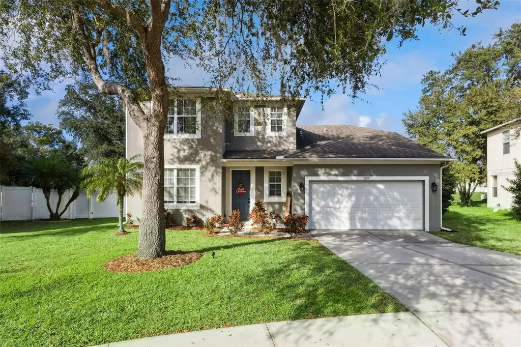 287 Fallen Oak Court Eustis FL 32736