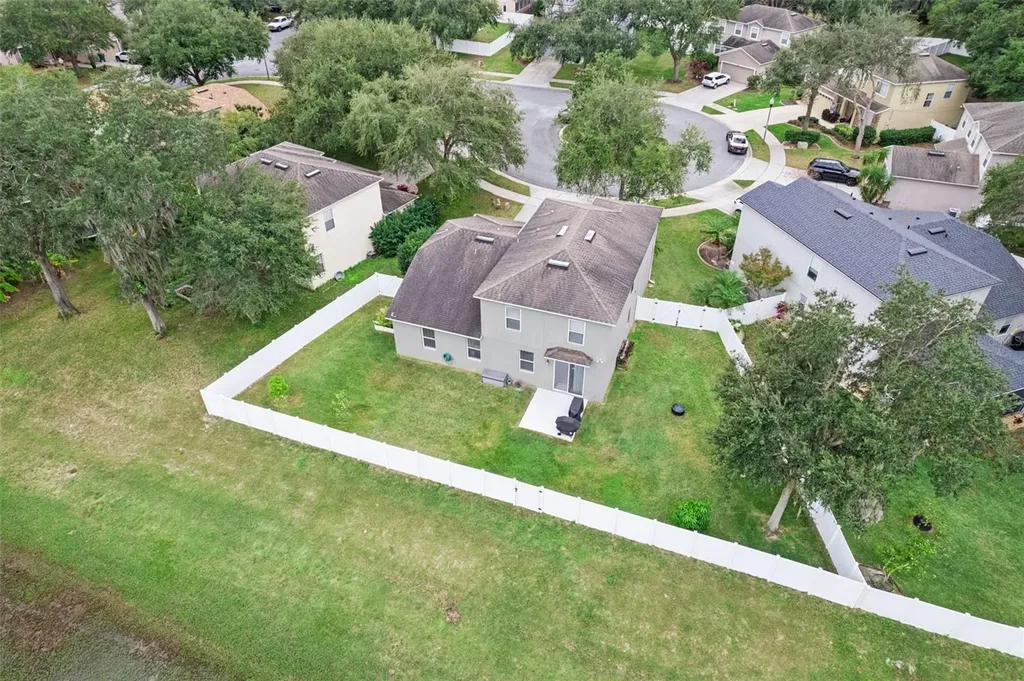 287 Fallen Oak Court Eustis FL 32736