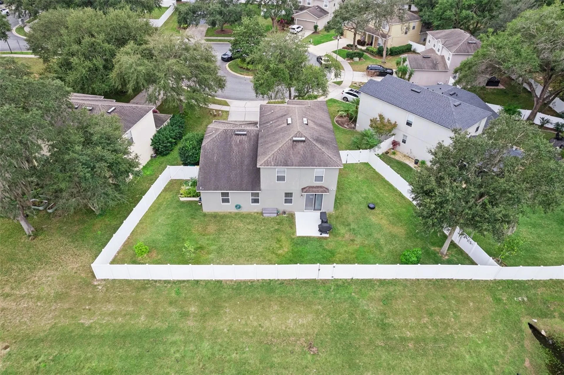 287 Fallen Oak Court Eustis FL 32736