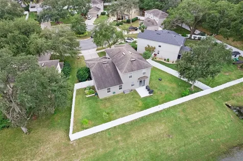 287 Fallen Oak Court Eustis FL 32736