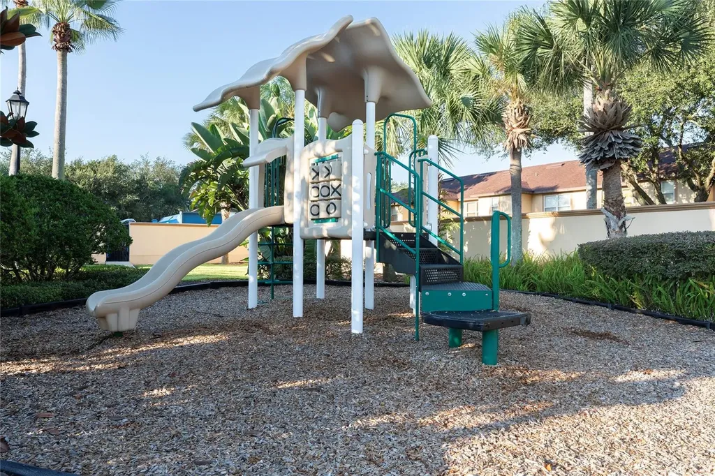 457 La Mirage Street Davenport FL 33897