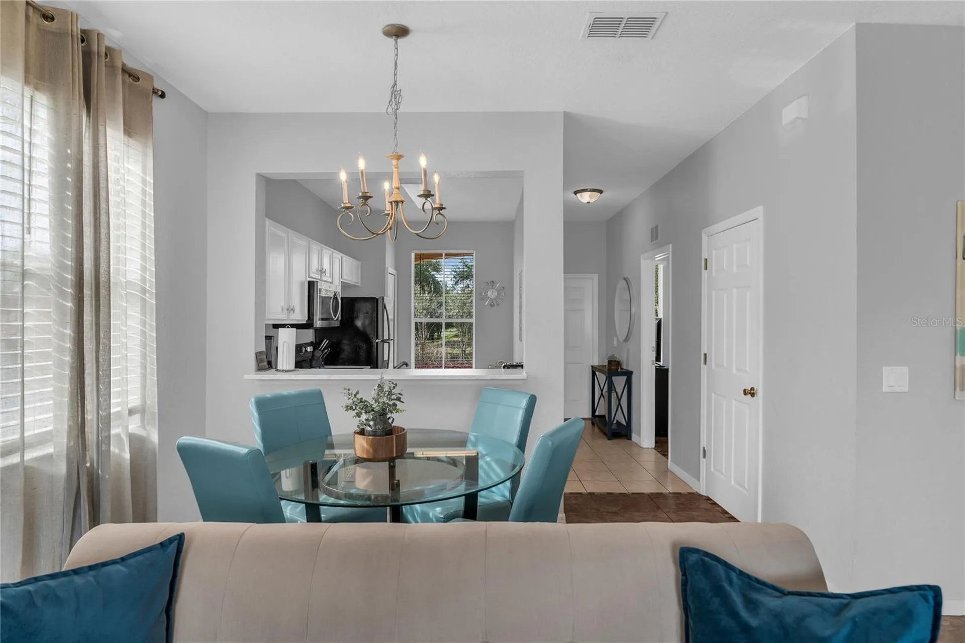 457 La Mirage Street Davenport FL 33897