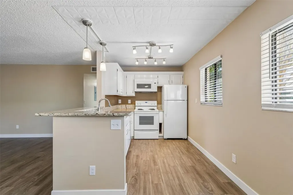 3300 Fox Chase Circle N Palm Harbor FL 34683