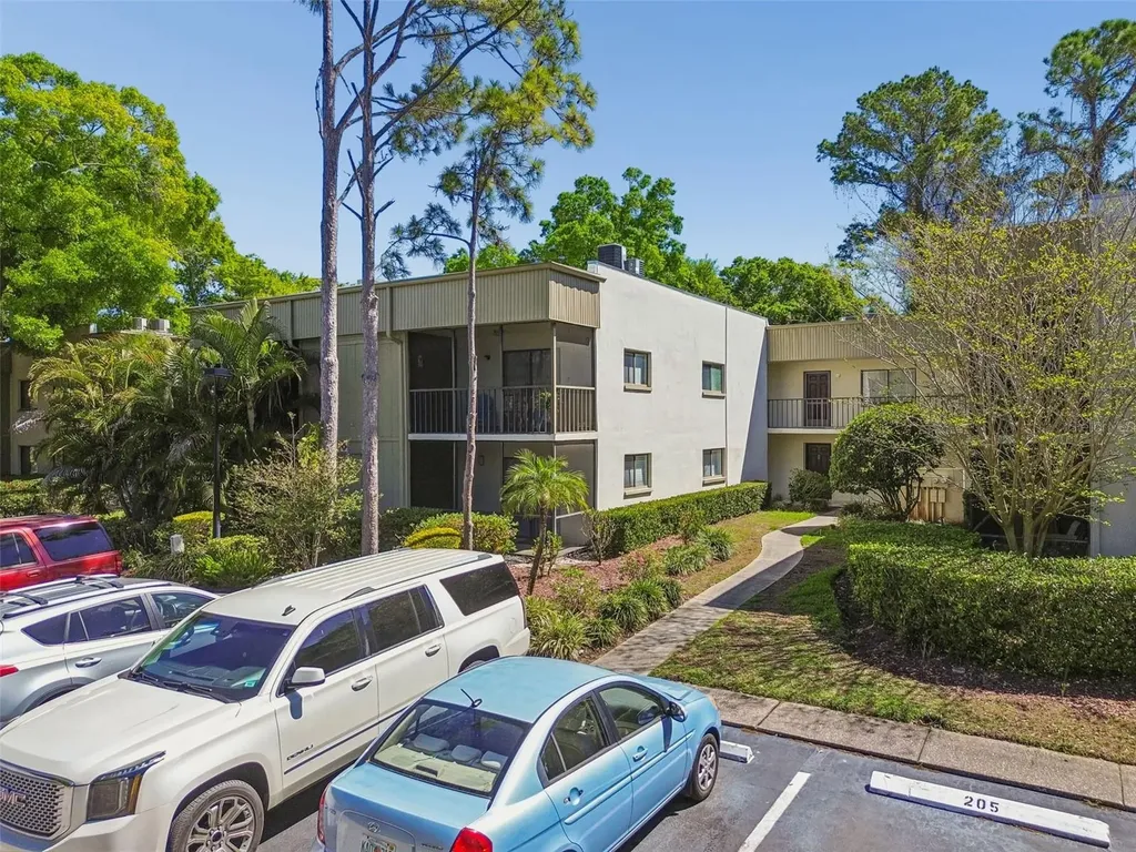 3300 Fox Chase Circle N Palm Harbor FL 34683