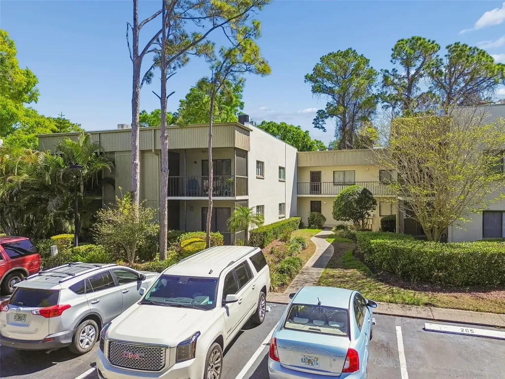 3300 Fox Chase Circle N Palm Harbor FL 34683