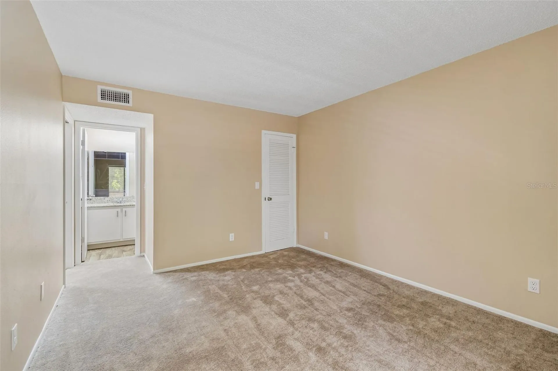 3300 Fox Chase Circle N Palm Harbor FL 34683