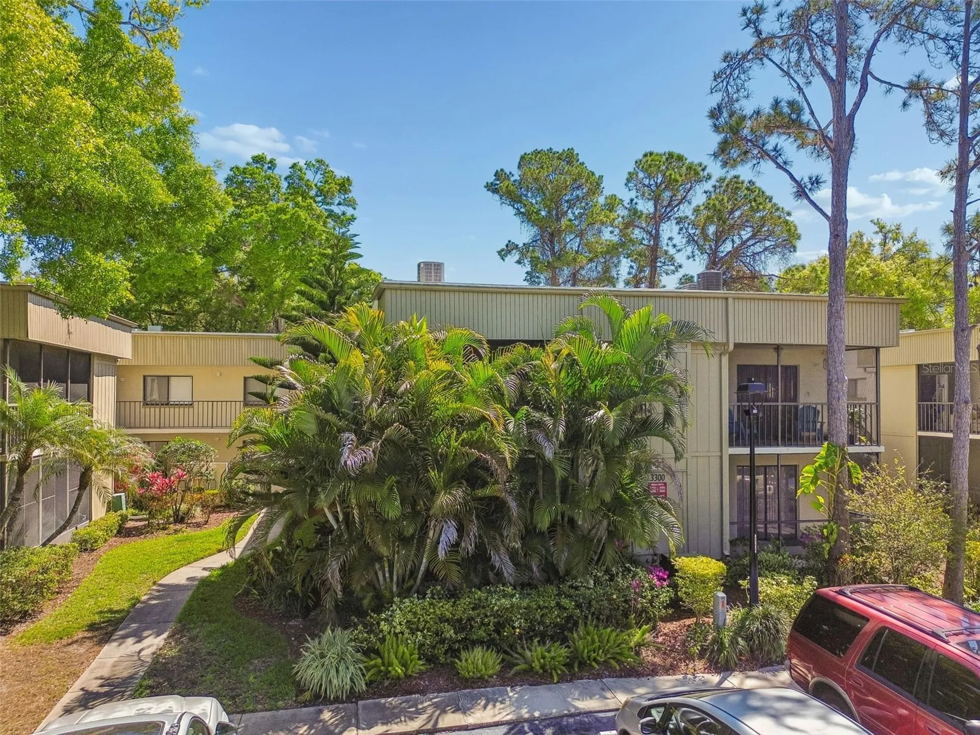 3300 Fox Chase Circle N Palm Harbor FL 34683