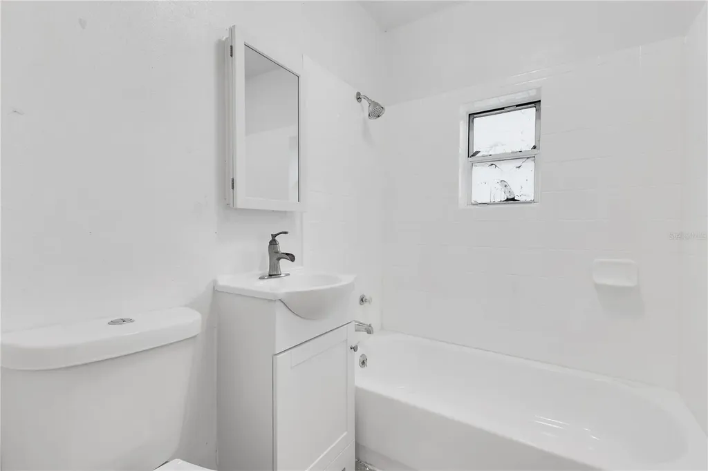 1029 Colyer Street Orlando FL 32805