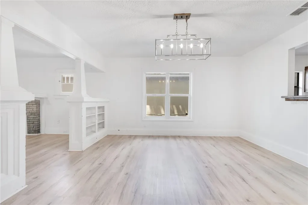1029 Colyer Street Orlando FL 32805