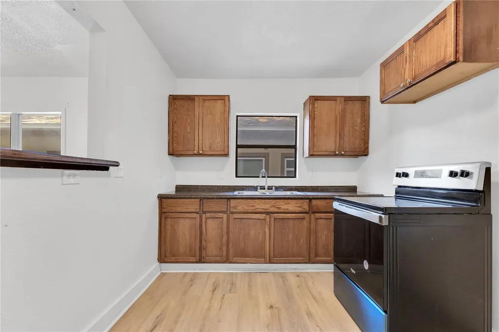 1029 Colyer Street Orlando FL 32805