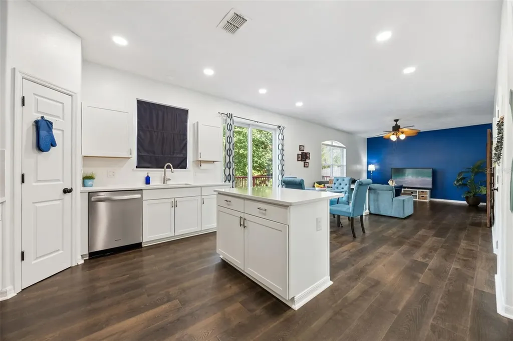 137 Oak View Place Sanford FL 32773