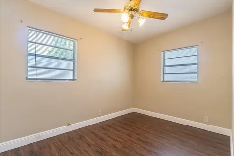 3522 W Paul Avenue Tampa FL 33611