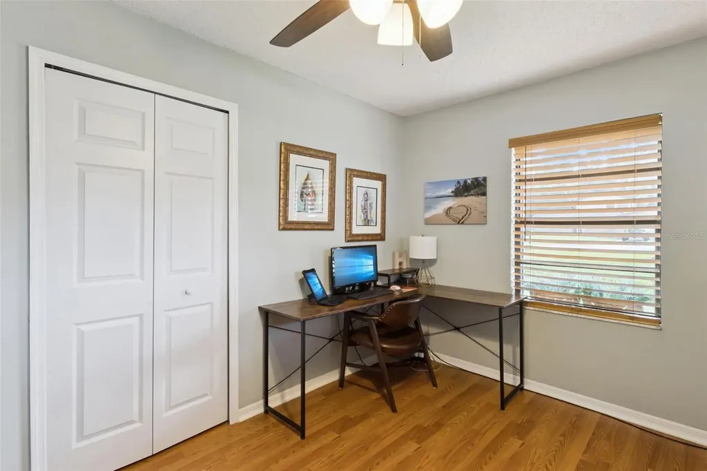 27627 Lois Drive Tavares FL 32778