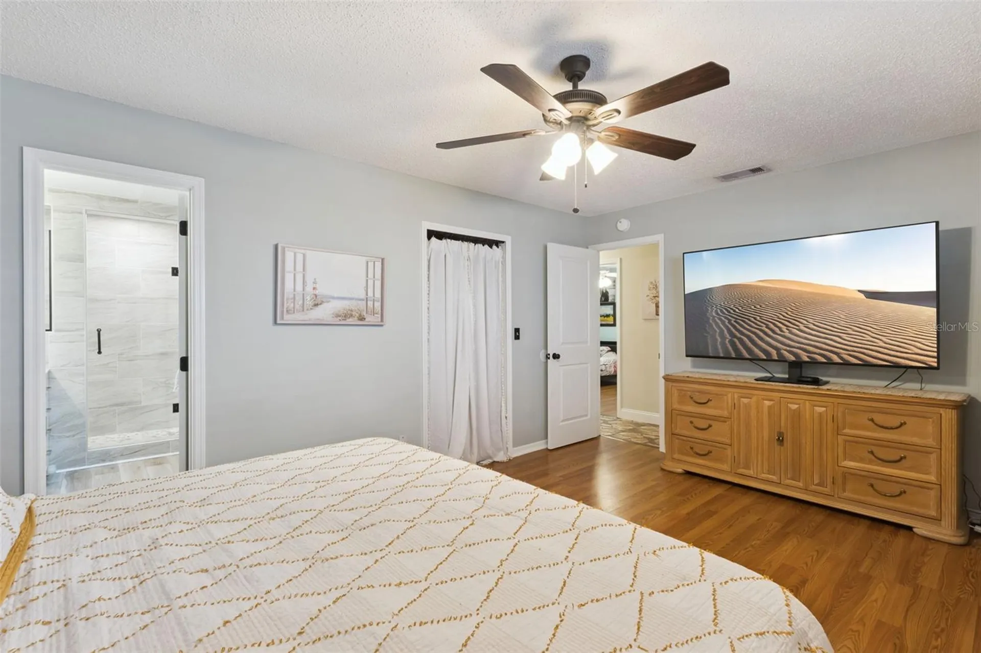 27627 Lois Drive Tavares FL 32778
