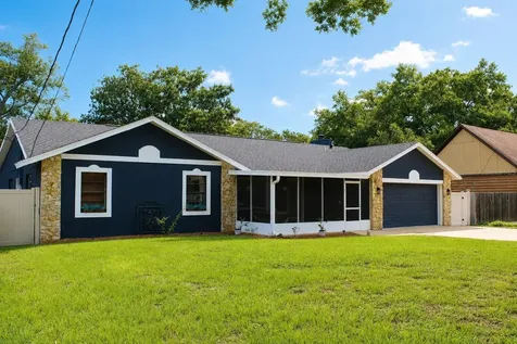 27627 Lois Drive Tavares FL 32778