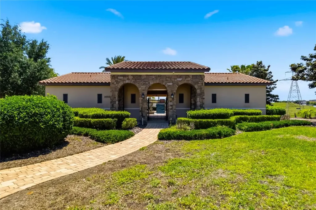 5053 Torchwood Drive Minneola FL 34715