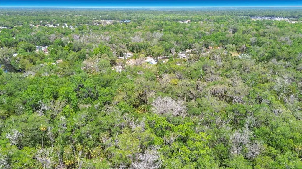 1670 NW 19th Street Crystal River FL 34428