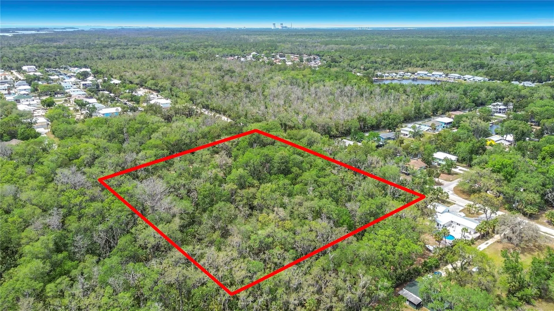 1670 NW 19th Street Crystal River FL 34428