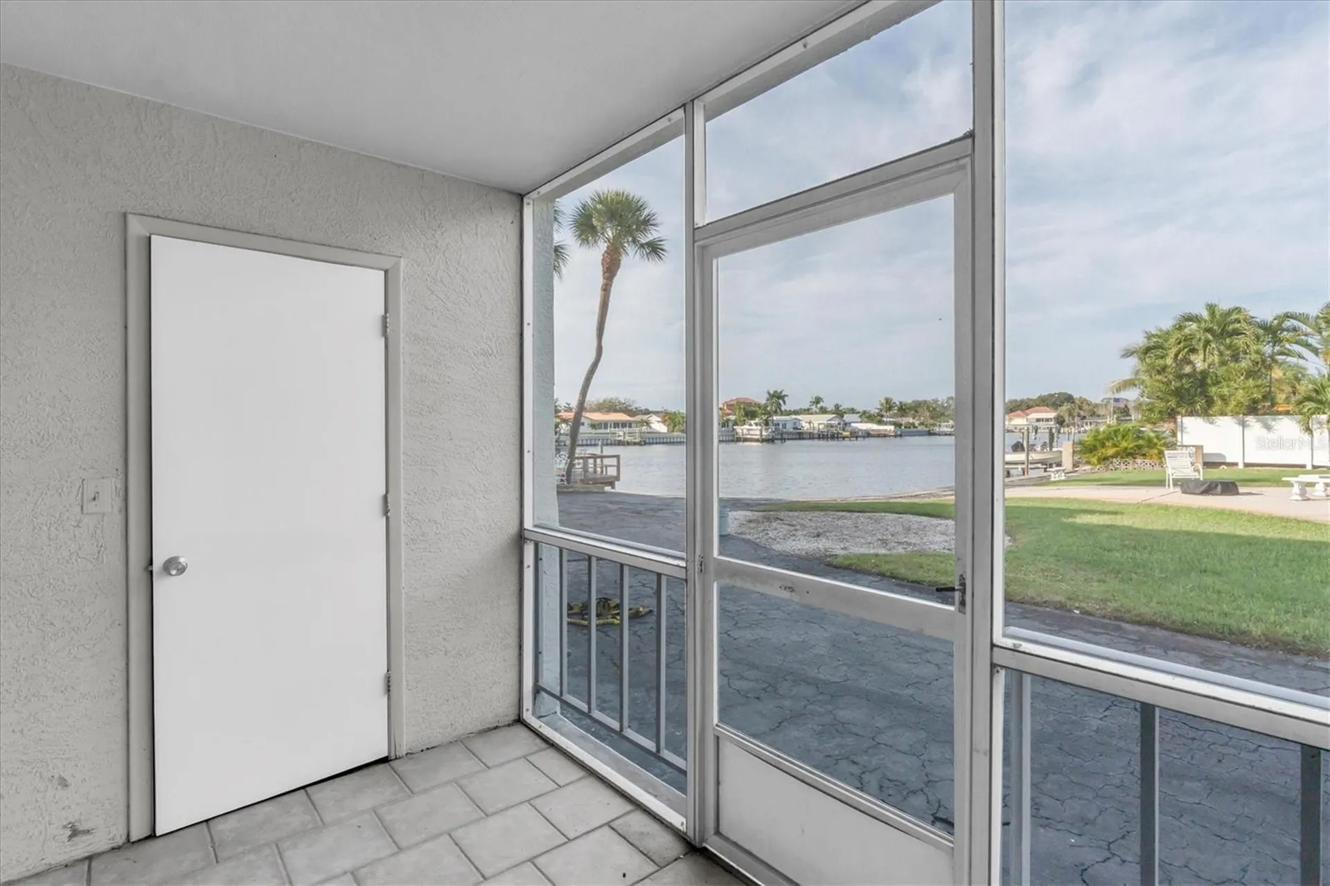 3717 46th Avenue S St Petersburg FL 33711