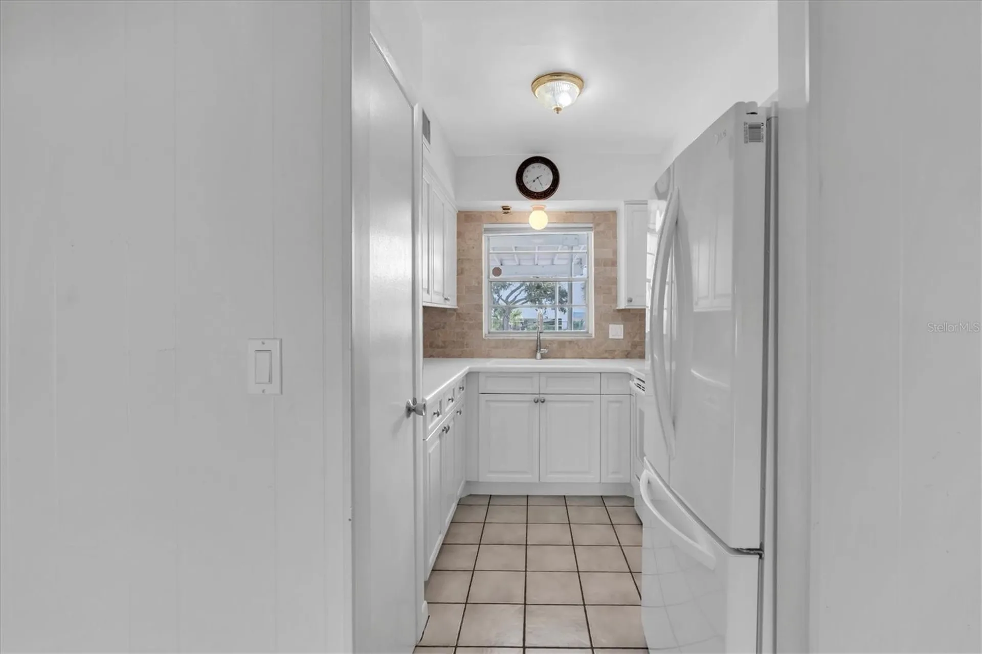 3717 46th Avenue S St Petersburg FL 33711