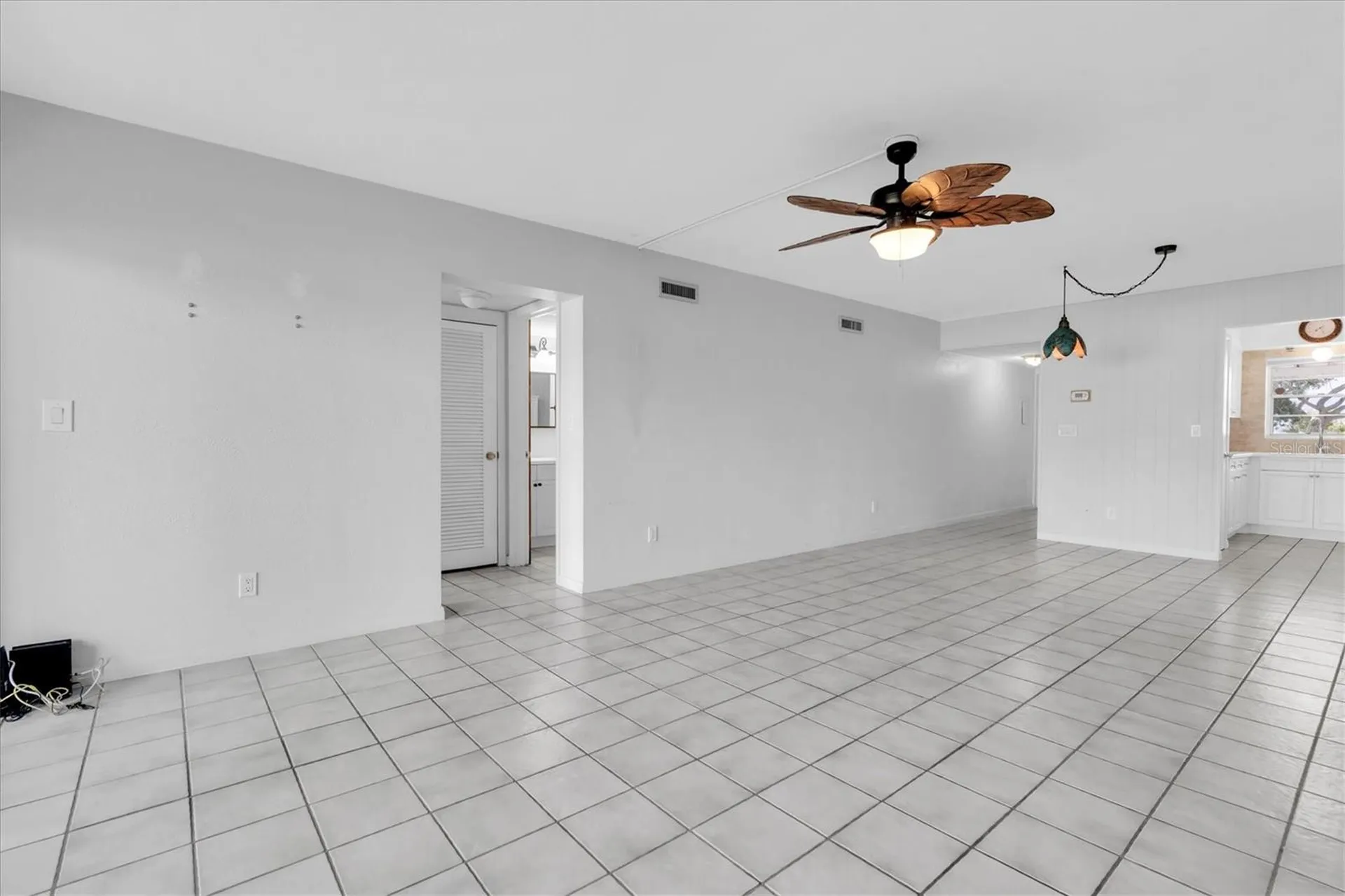 3717 46th Avenue S St Petersburg FL 33711