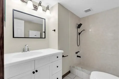3717 46th Avenue S St Petersburg FL 33711