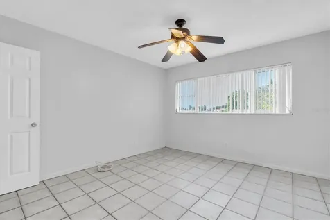 3717 46th Avenue S St Petersburg FL 33711