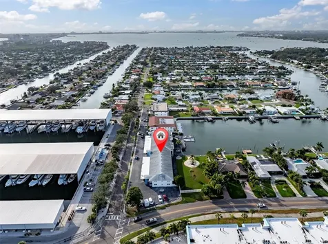 3717 46th Avenue S St Petersburg FL 33711