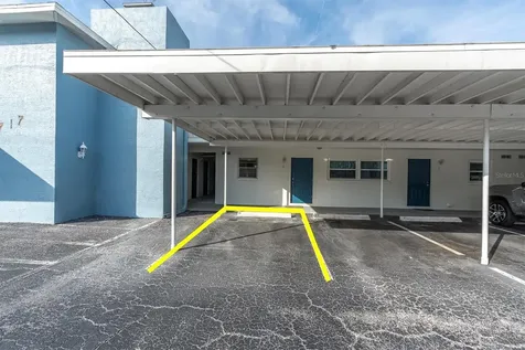 3717 46th Avenue S St Petersburg FL 33711